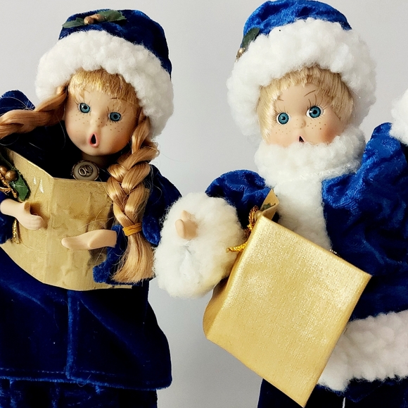 Christmas decorationCouple of little porcelain singers. - Picture 8 of 12